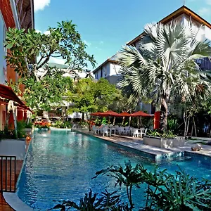 4* Hotel Harris & Residences Sunset Road